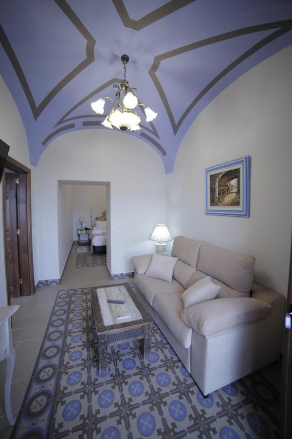 Hotel La Giralda Burguillos Del Cerro 外观 照片