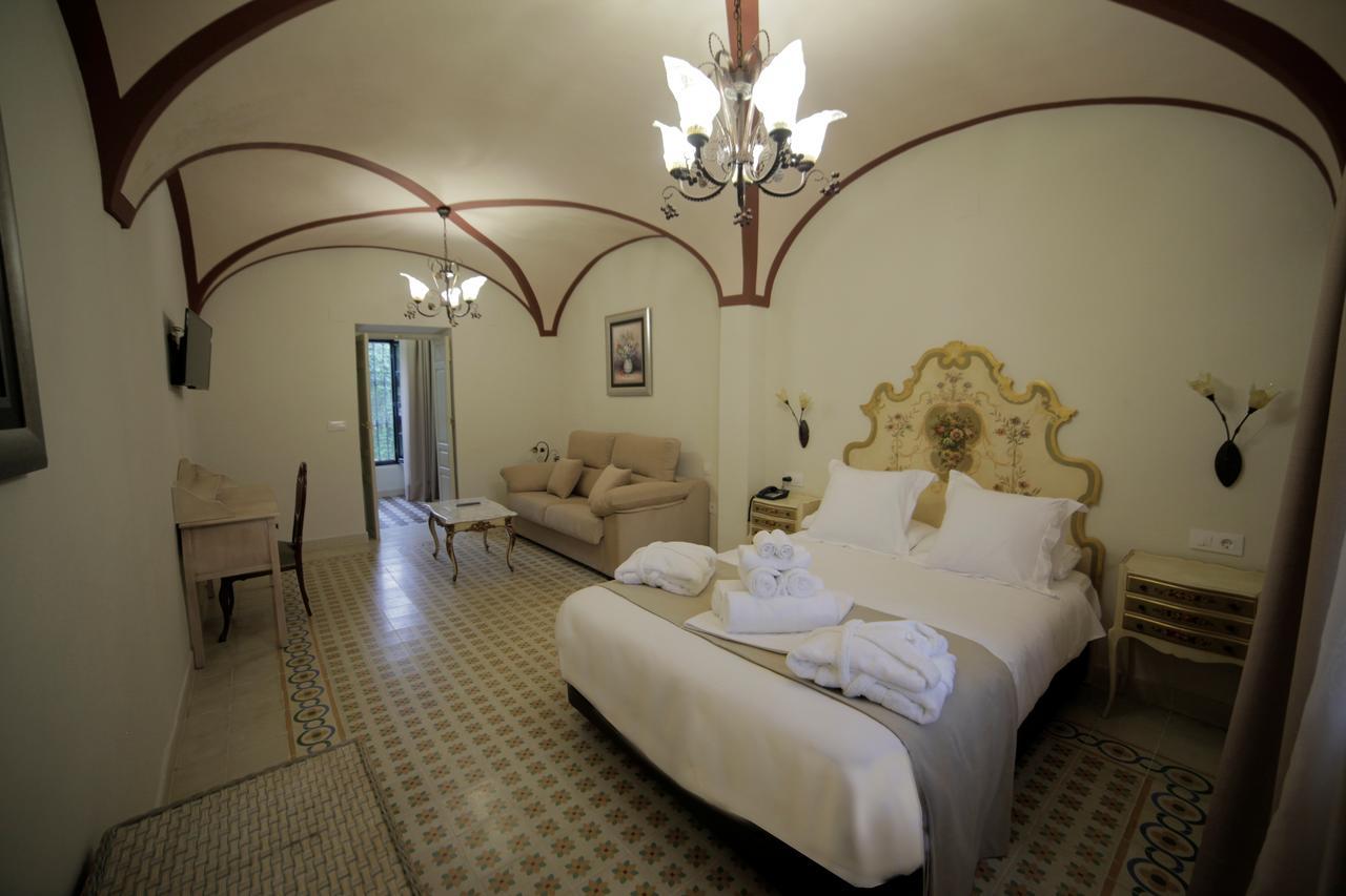 Hotel La Giralda Burguillos Del Cerro 外观 照片